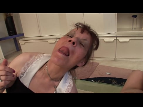 ❤️ Dve babičky a jeden dedko majú trojku ❤❌ Šukanie video na porno sk.hqpornvideos.ru ❌❤