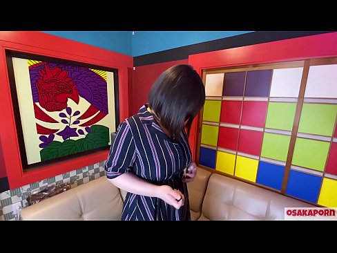 ❤️ Japonská kráska s veľkými prsiami masturbuje so sexuálnymi hračkami a má orgazmus. V rozhovore hovorí o svojich skúsenostiach so šukaním. Obrovské kozy a chlpatá kundička hlasno stonajú. Osakaporn ❤❌ Šukanie video na porno sk.hqpornvideos.ru ❌❤