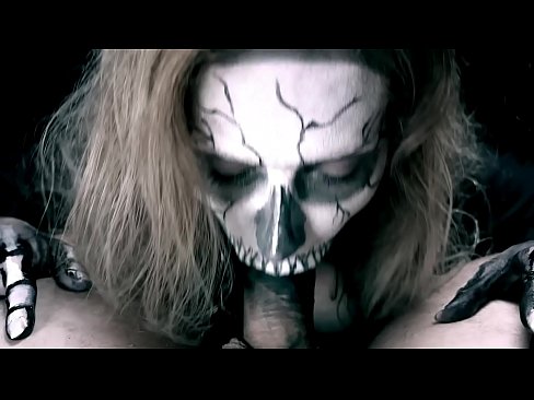 ❤️ Démonické dievča fajčí kokot svojimi čiernymi ústami a prehĺta semeno. ❤❌ Šukanie video na porno sk.hqpornvideos.ru ❌❤